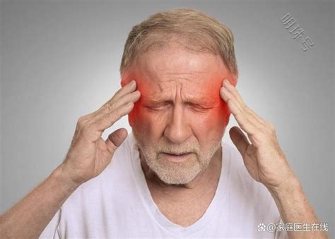 老人患有偏头痛缺血中风症高清图片下载-正版图片506150755-摄图网