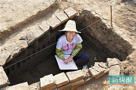 考古人员解读山东西周遗址70多字铭文(组图) 图片新闻 烟台新闻网 胶东在线 国家批准的重点新闻网站