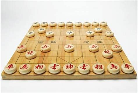 初学中国象棋各棋子的走法及规则 它也只能在九宫内走动