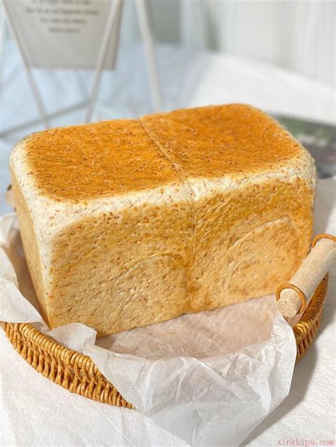 面包和吐司的区别是什么 面包和吐司的区别介绍_知秀网