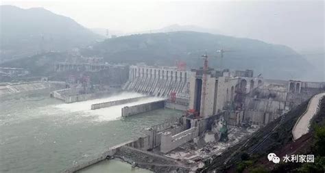 汉江白河（夹河）水电站首台机组成功并网发电-安康市人民政府