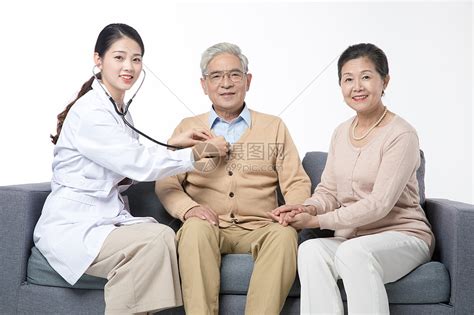 病人,护士,医院,病房,私立医院_dcd509fd0_住院的老年人和护士_创意图片_Getty Images China