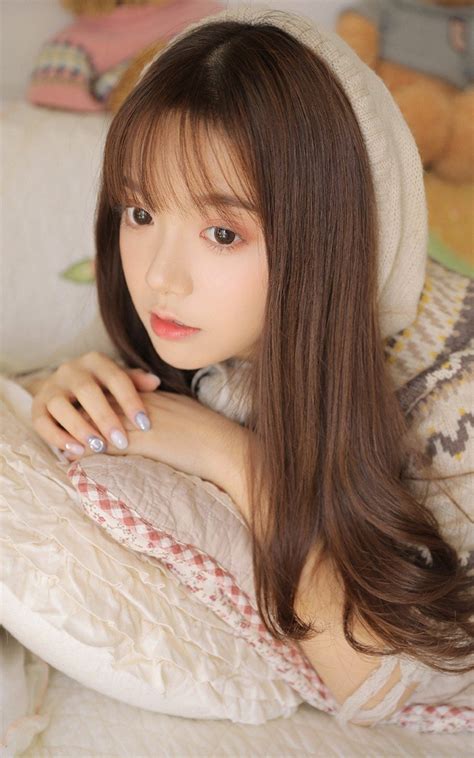 纯欲系清透氧气少女