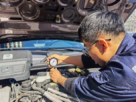 发动机油的检查和更换方法介绍 - 汽车维修技术网