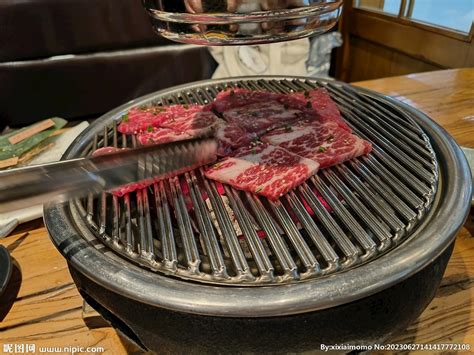 铸铁烤肉盘家用韩式不粘烤肉锅无涂层烧烤盘卡式炉燃气电磁炉烤盘-阿里巴巴
