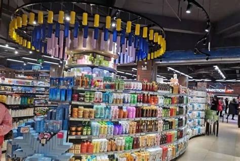 新乐超市馨月湖店开业打造线上线下一体化零售卖场_联商网