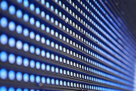 贴片LED应用领域之不同颜色的使用环境_超毅电子-亿光23年一级代理商_主营亿光LED,光电元器件全系列产品