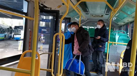 秦皇岛新增2条公交线路恢复运营，一卡通服务中心恢复营业__凤凰网