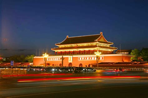北京望京公园夜景高清图片下载-正版图片501419655-摄图网