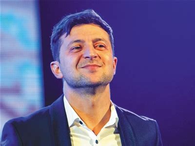 乌克兰总统选举 喜剧演员泽连斯基领跑民调|选举|乌克兰|季莫申科_新浪新闻