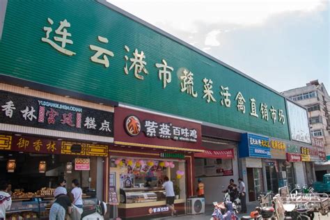 江苏连云港：多元化的夜间消费市场再度活跃-人民图片网