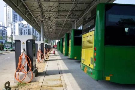山西太原市首个公交充电场站充电站完成送电