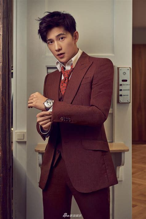 韩版男生发型图片 20岁小鲜肉时尚发型图片-韩式发型-帅哥发型网