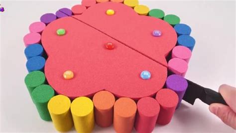 太空沙玩具系列：将动态砂加工成彩虹蛋糕，非常解压好玩！