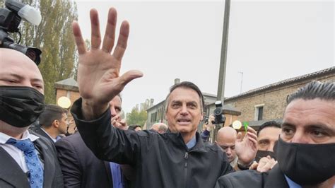 巴西总统访问意大利小镇被授予“荣誉公民”称号，反对者：他不配_凤凰网视频_凤凰网