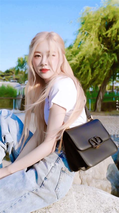 朴彩英ROSE图片