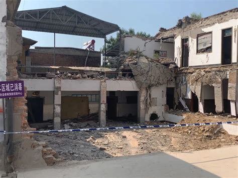 突然坍塌的乡村饭店，和“天塌了”的八十寿宴_凤凰网资讯_凤凰网
