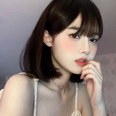 佛泰国妆容甜美女生头像