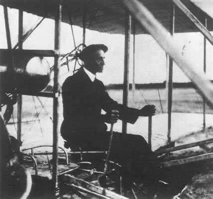 1903年12月17日莱特兄弟的第一架飞机试飞成功 - 历史上的今天