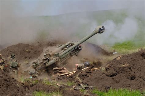 北约援乌近百门M777榴弹炮，俄军使用神秘攻顶弹,反制乌克兰反攻