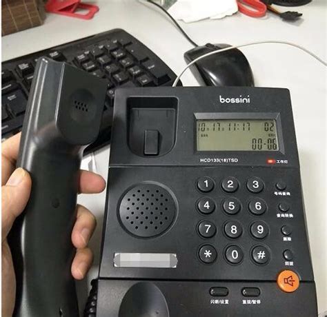 将办公室的固定电话的呼叫转移到手机_360新知