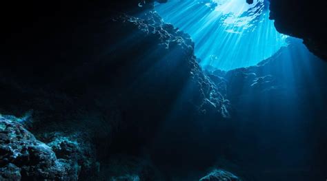 【发现】如何为世界海洋最深处绘制一幅海底地图？