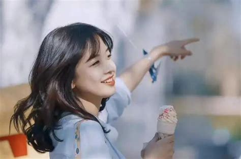 歌手王瑞淇新单《我偏爱》上线 甜蜜来袭 _中国网