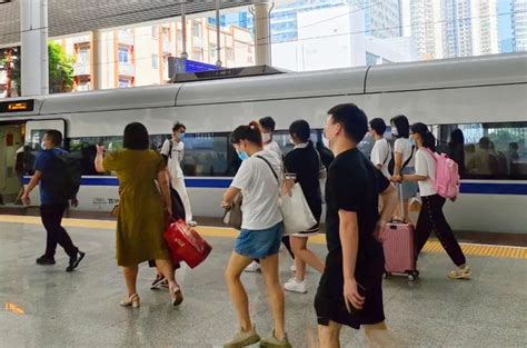 国庆假期厦门火车站预计发送旅客75万人次