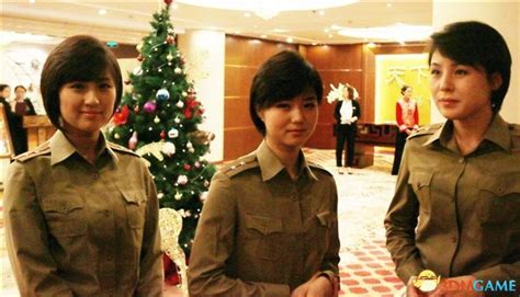 朝鲜牡丹峰女子乐团抵京 靓丽成员受访时笑容迷人_www.3dmgame.com