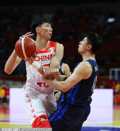篮球世界杯为什么举办在中国(纵使中国男篮身处低谷，我们为何依然深爱这支球队？)