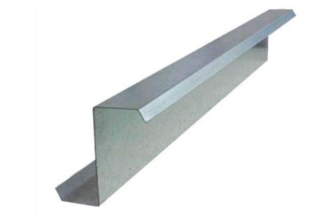 Z型钢加工制作-盐城诺亚钢结构工程有限公司