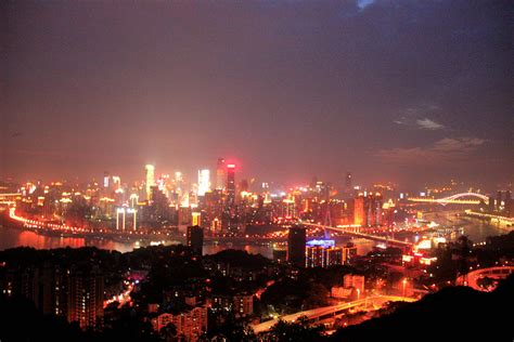 重庆夜景去哪看最好 在哪里看重庆夜景最好_旅泊网