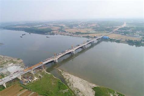 枣潜高速公路汉江特大桥全幅顺利合龙 - 湖北省人民政府门户网站