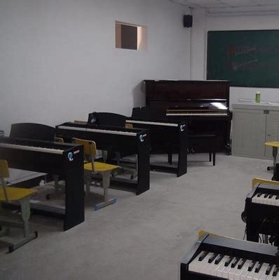 钢琴教室、钢琴练习室出租（按小时收费）-新加坡钢琴店、网上音乐书店-www.pianoshop.sg