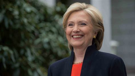 杜剑峰：希拉里“重启”竞选之旅，她能成为美国第一位女总统吗|界面新闻 · JMedia