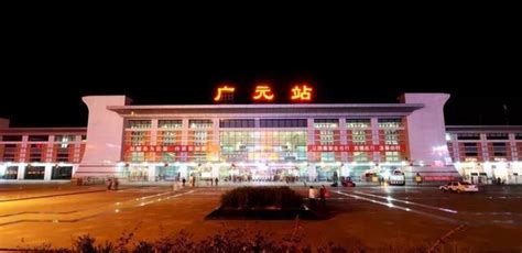 四川广元城市夜景火车站实拍素材高清摄影大图-千库网