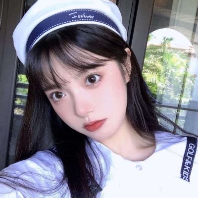 温柔女生头像20张