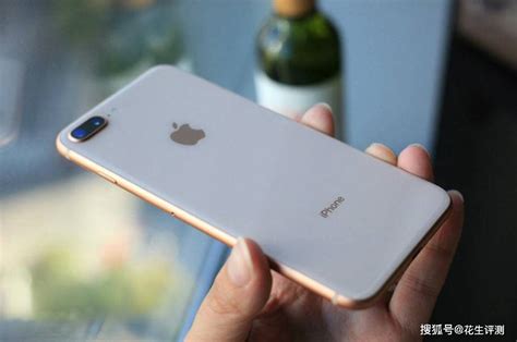 iPhone8P升级iOS16.0，这续航难以置信，信号正优化，十分推荐_系统_方面_游戏