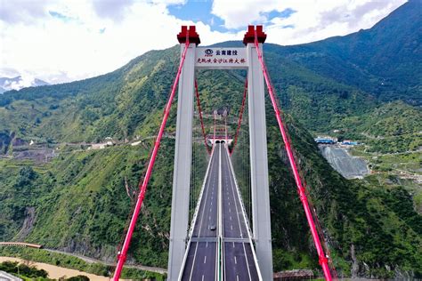 香格里拉—丽江高速公路 - 快懂百科