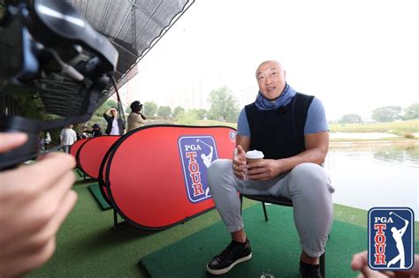 高尔夫美巡赛PGA Tour将与Netflix合拍纪录片 | 体育大生意
