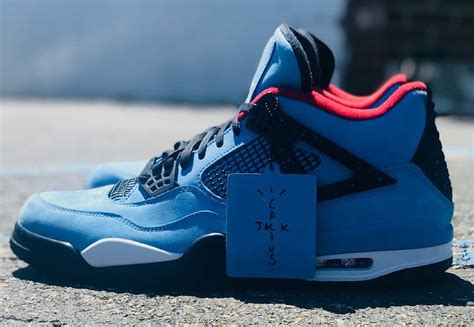 市价翻了 3 倍多！OFF-WHITE x AJ4 你抢到了吗？ 球鞋资讯 FLIGHTCLUB中文站|SNEAKER球鞋资讯第一站