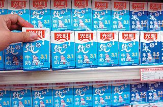 光明牛奶的“公关”危机_三联生活周刊