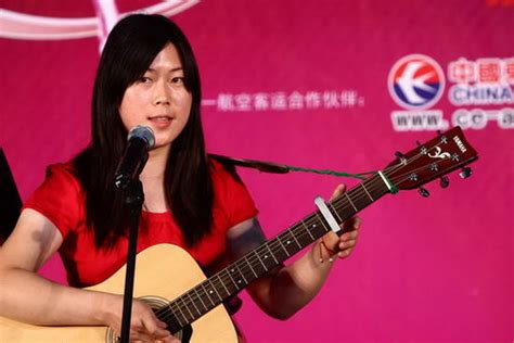 西单女孩《与梦同在》主题曲在福州举行首发仪式- 中国日报网