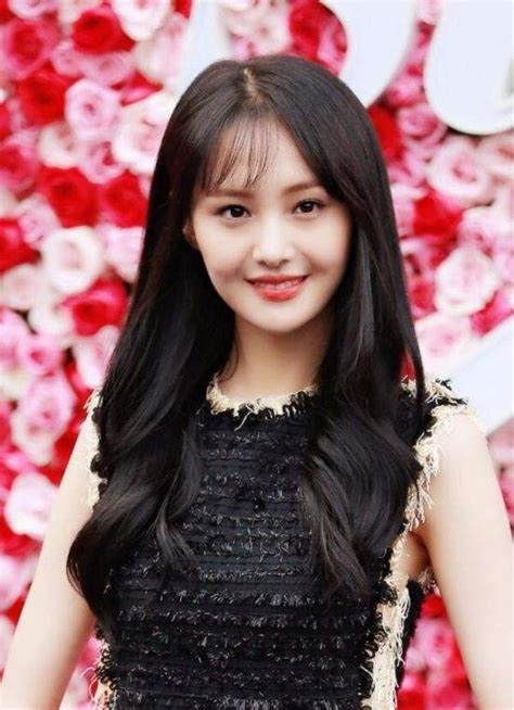 郑少女图片