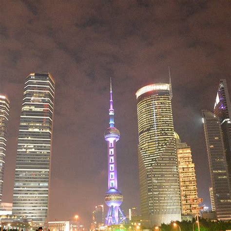 上海东方明珠的灯高清图片下载_红动中国
