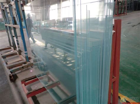 昆明钢化玻璃,云南钢化玻璃厂家认准昆明中空玻璃加工厂_云南磊洲安全节能玻璃有限公司