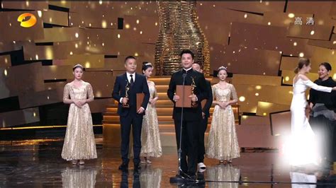 恭喜任鲁豫获评第31届中国电视金鹰奖“最佳电视节目主持人”
