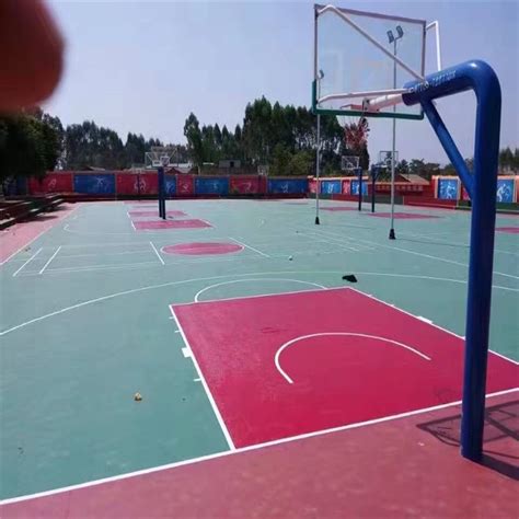 篮球场铺塑胶价格 塑胶篮球场要多少钱 - 八方资源网