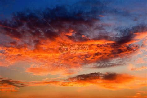 超仙超级美的火烧云图片 震撼的超级大片_唯美图片