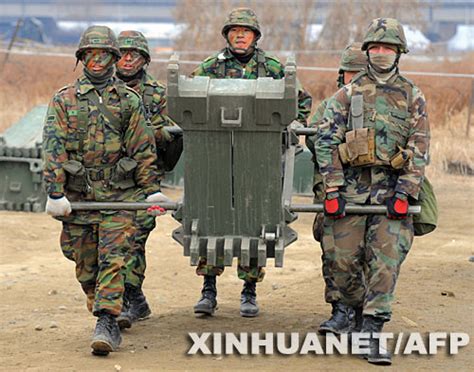 韩美大规模联合军演 朝鲜威胁炸首尔_视频中国_中国网